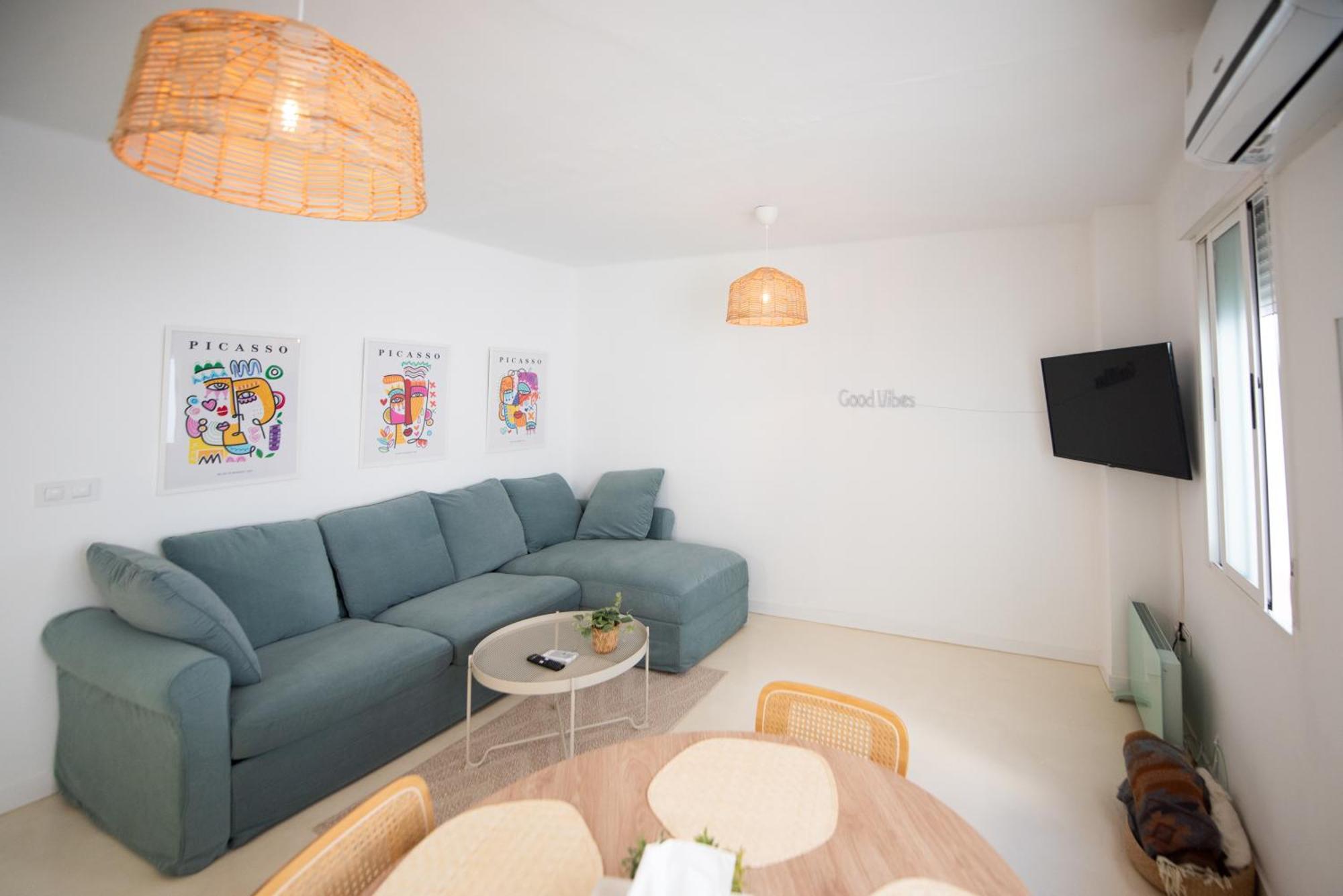 Apartamento Centrico La Merced - Free Parking & Free Gym Малага Екстериор снимка