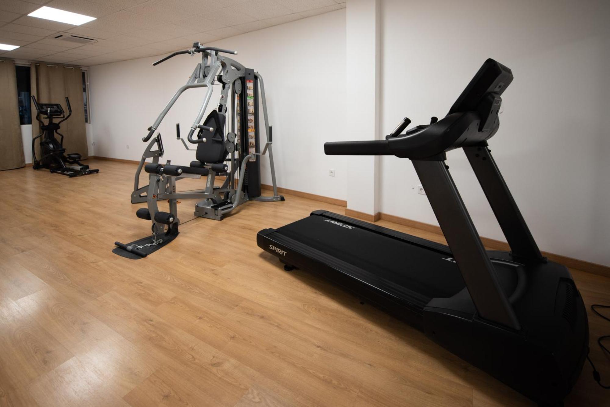 Apartamento Centrico La Merced - Free Parking & Free Gym Малага Екстериор снимка